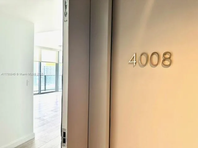 55 SW 9th St # 4008, Miami, FL 33130