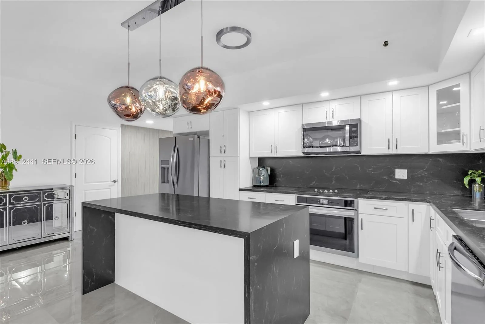 355 Poinciana Dr # 1130, Sunny Isles Beach, FL 33160 photo 7