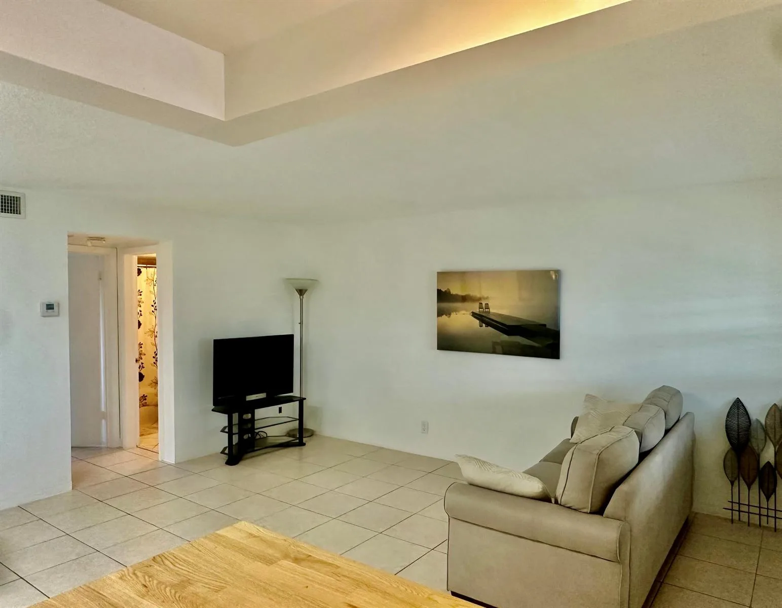 580 EGRET Drive # 314, Hallandale Beach, FL 33009 photo 4