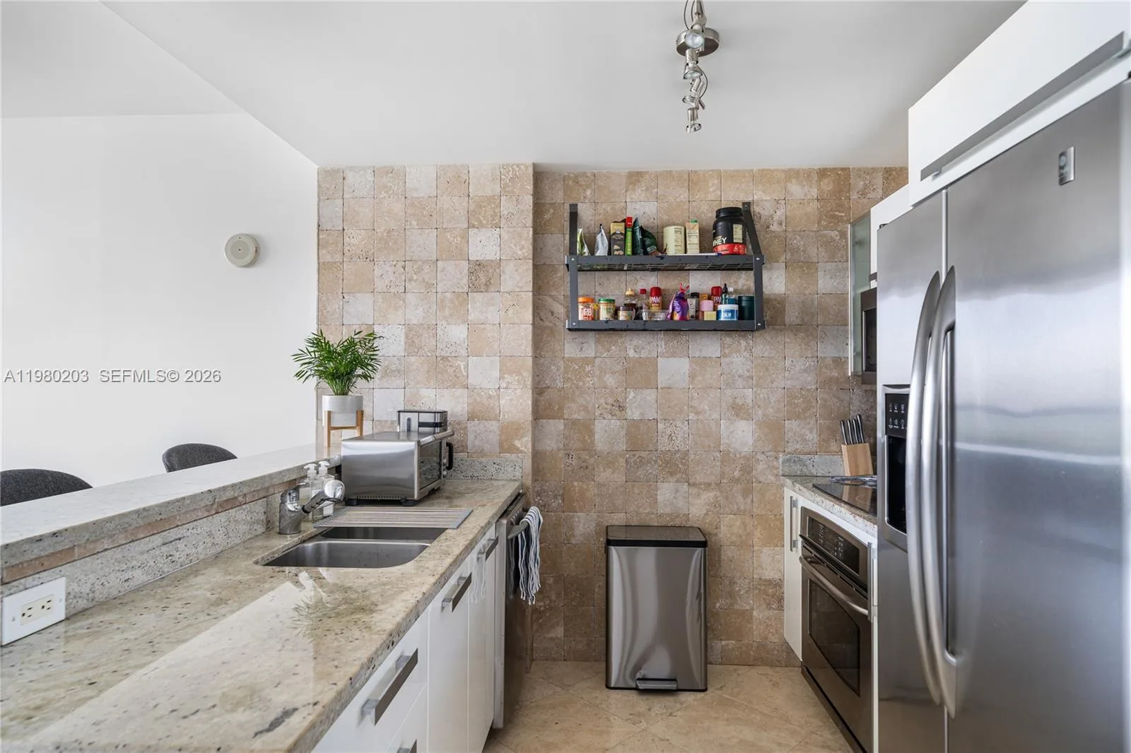 601 NE 36th St # 2908, Miami, FL 33137 photo 9