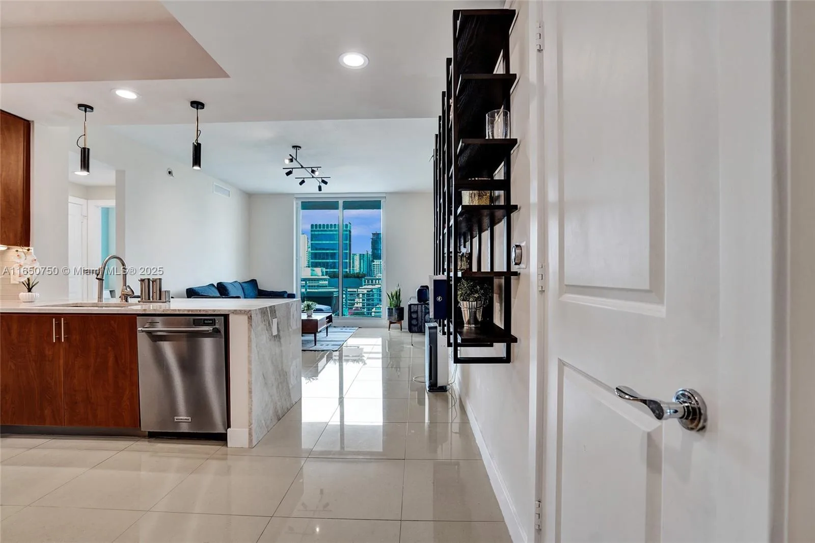 315 NE 3rd Ave # 1505, Fort Lauderdale, FL 33301 photo 10