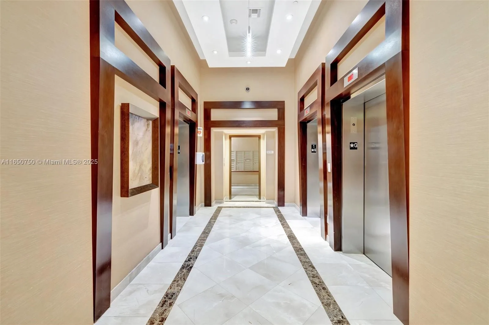 315 NE 3rd Ave # 1505, Fort Lauderdale, FL 33301 photo 6