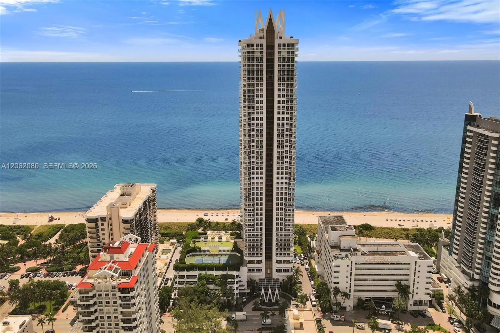 6365 Collins Ave # 3002, Miami Beach, FL 33141