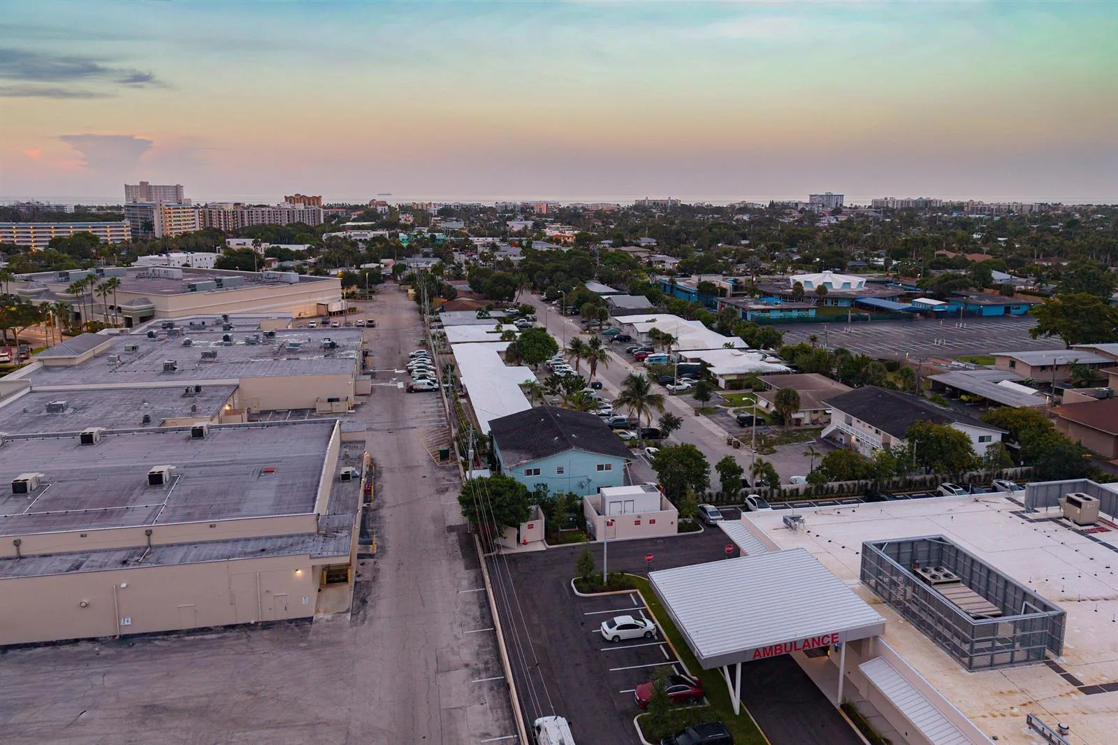 1001 SE 3rd Street, Deerfield Beach, FL 33441 photo 7