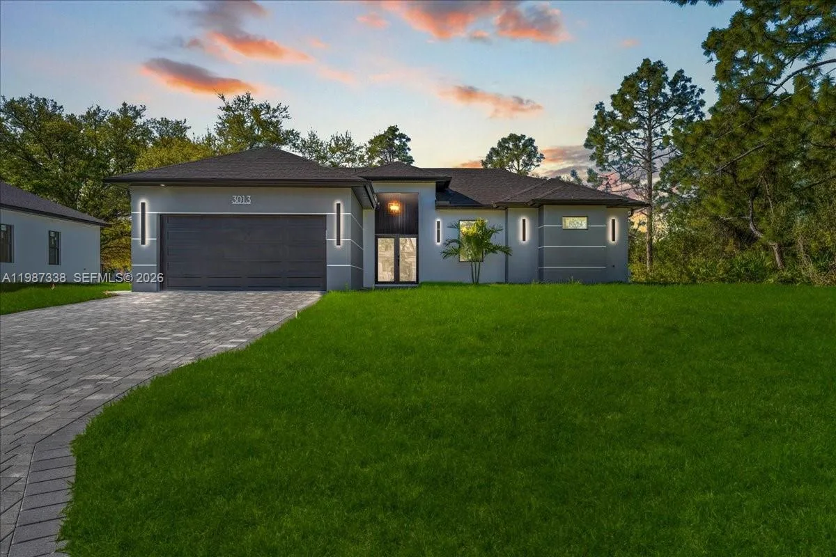 3013 14th St W,, Lehigh Acres, FL 33971