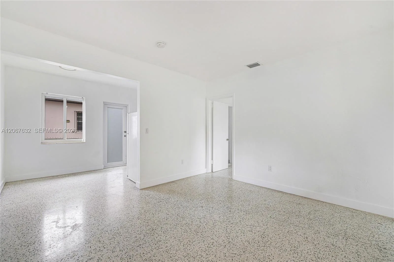 1202 NW 34th St # 1200, Miami, FL 33142 — zdjęcie 4