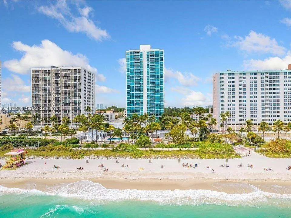 2655 Collins Ave # 1404, Miami Beach, FL 33140 photo 3