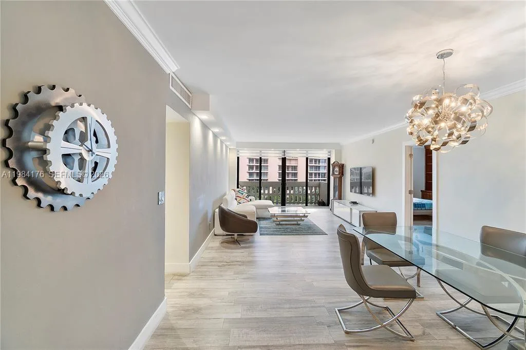 90 Edgewater Dr # 614, Coral Gables, FL 33133 photo 5