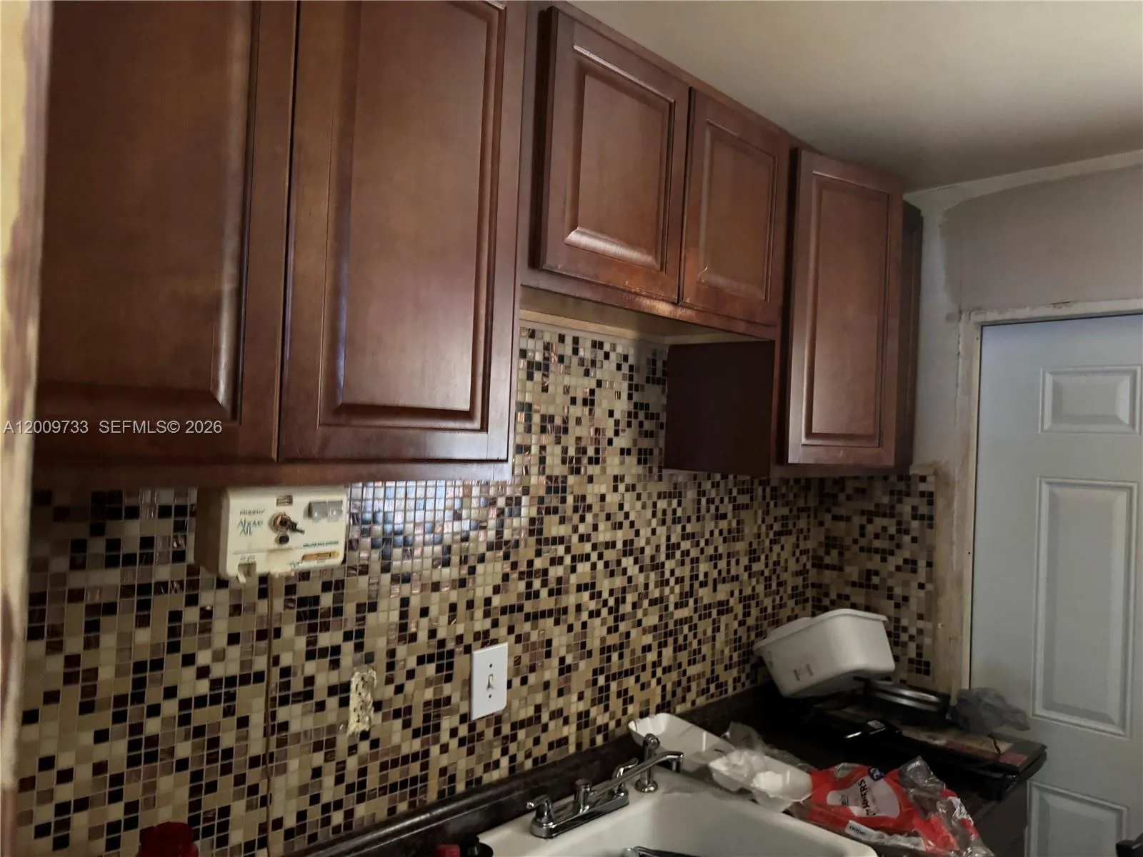 5224 NW 24th Ct, Miami, FL 33142 photo 4