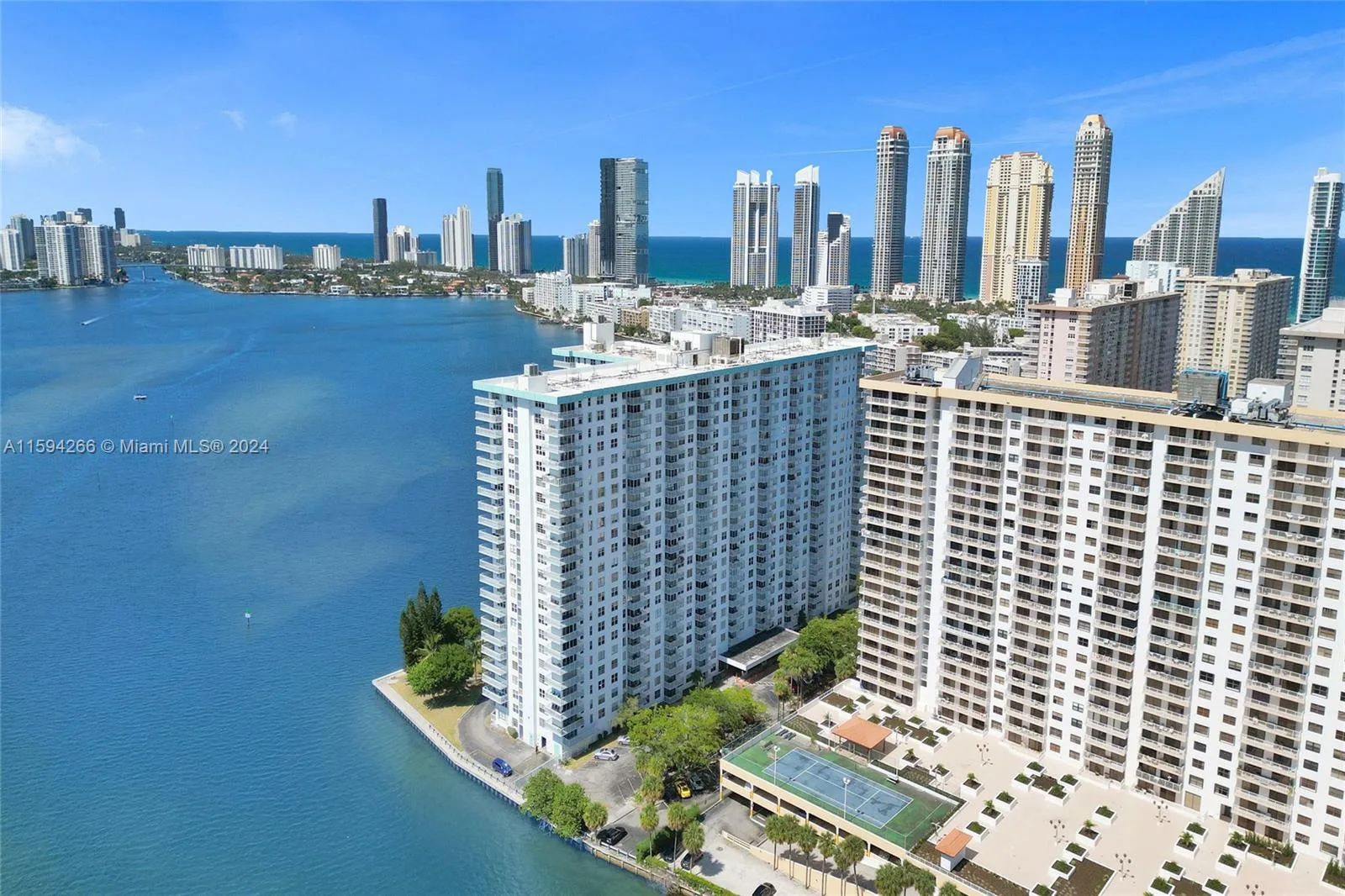 301 174th St # 1701, Sunny Isles Beach, FL 33160 photo 5