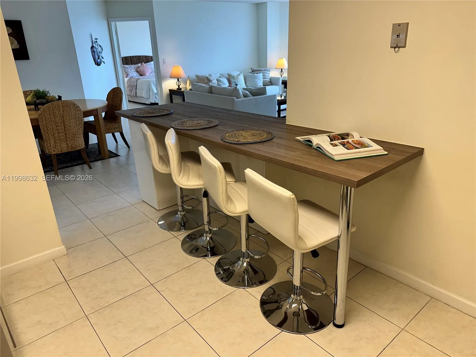 3530 Mystic Pointe Dr # 2607, Aventura, FL 33180 photo 10