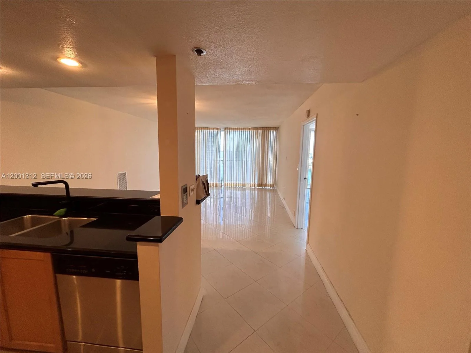 7601 E Treasure Dr # 1612, North Bay Village, FL 33141 photo 2