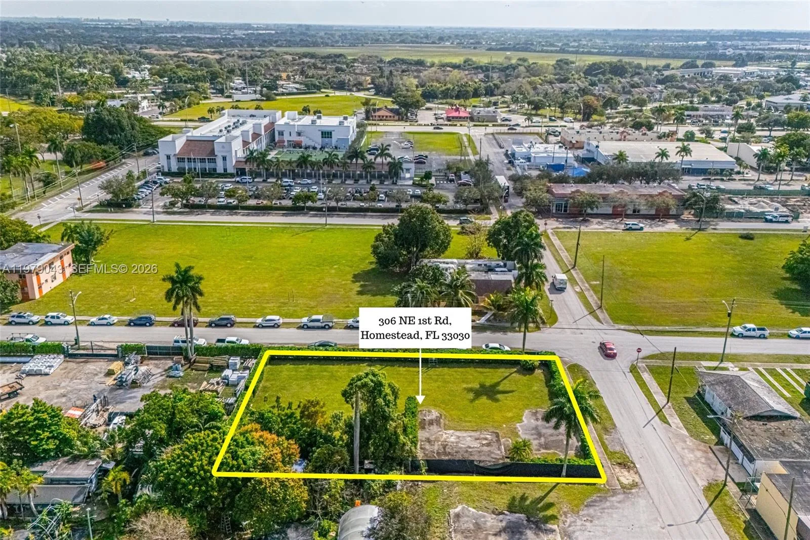 306 NE 1st Rd, Homestead, FL 33030 photo 3