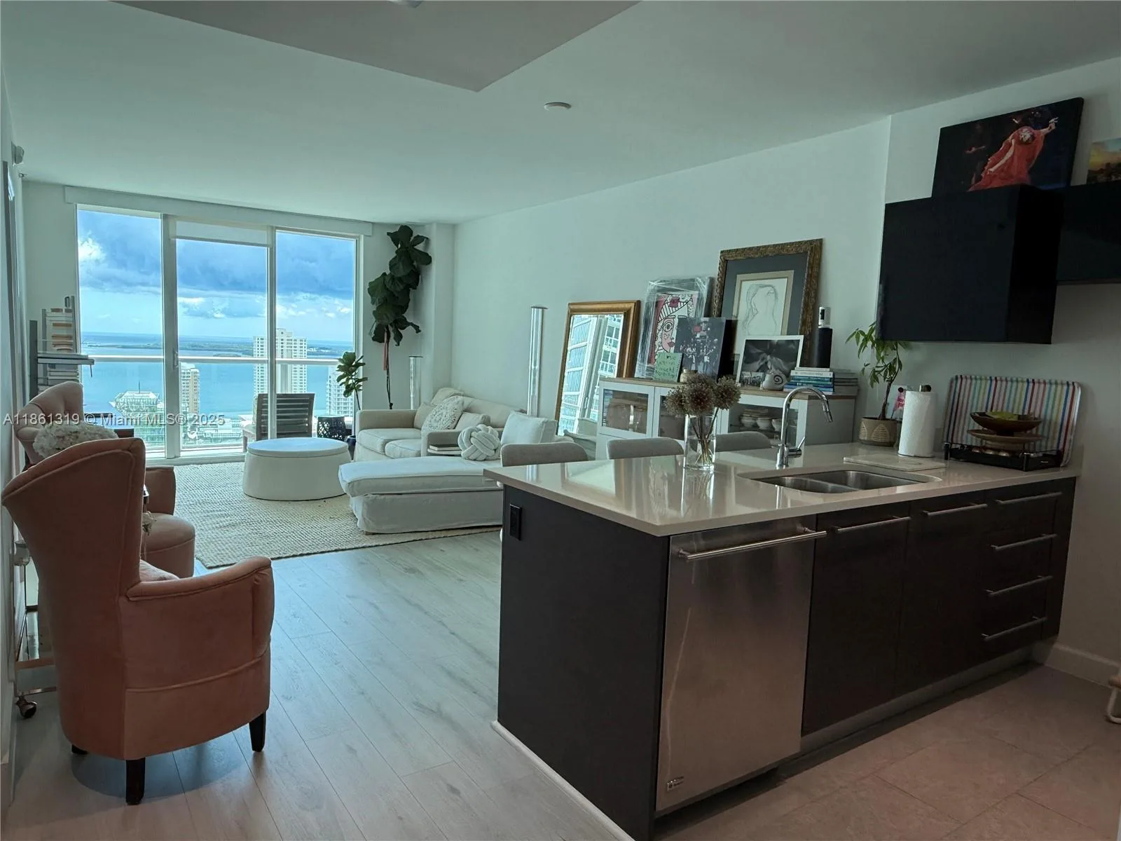 500 Brickell Ave # 3100, Miami, FL 33131