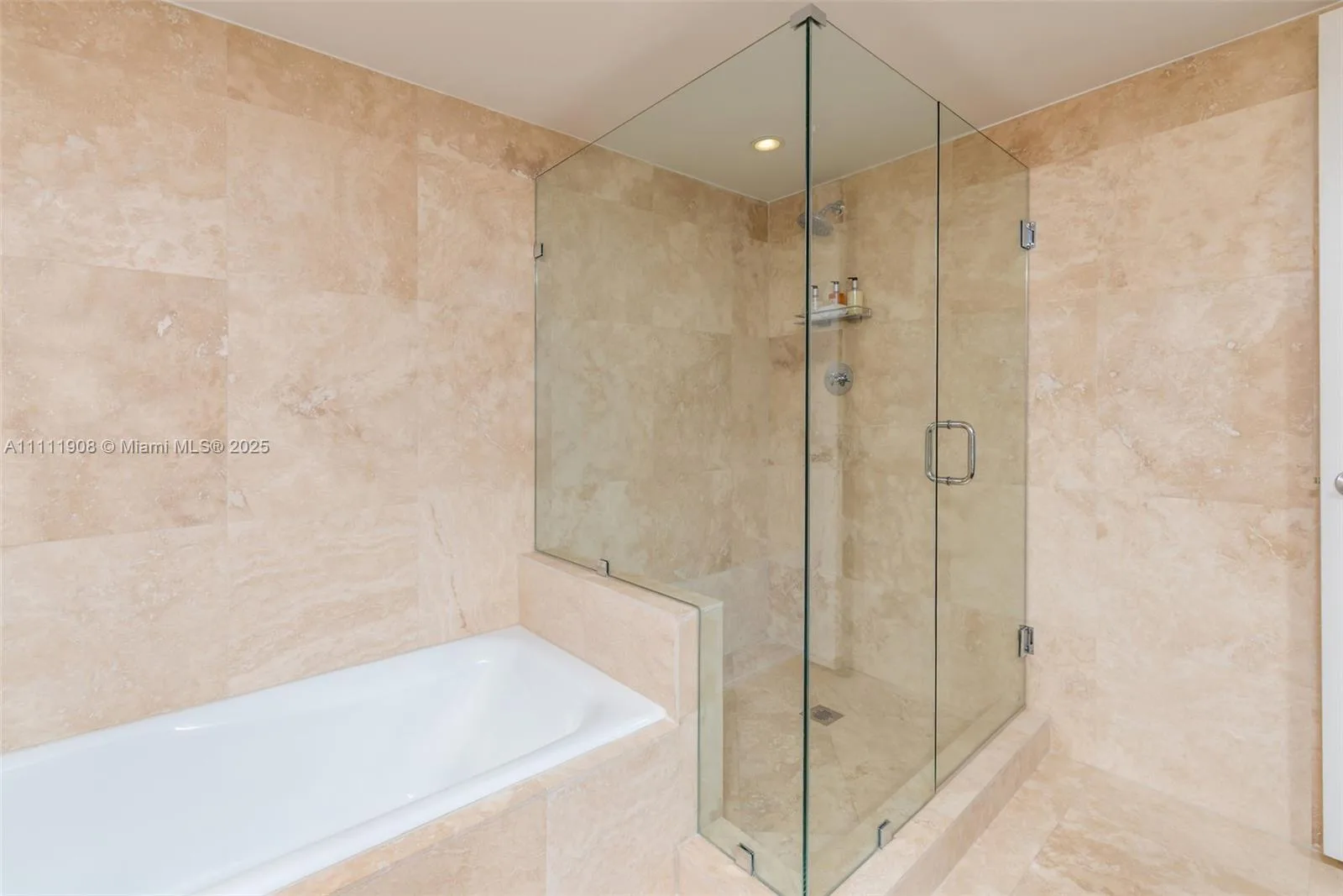 102 24th St # 1019, Miami Beach, FL 33139 photo 8