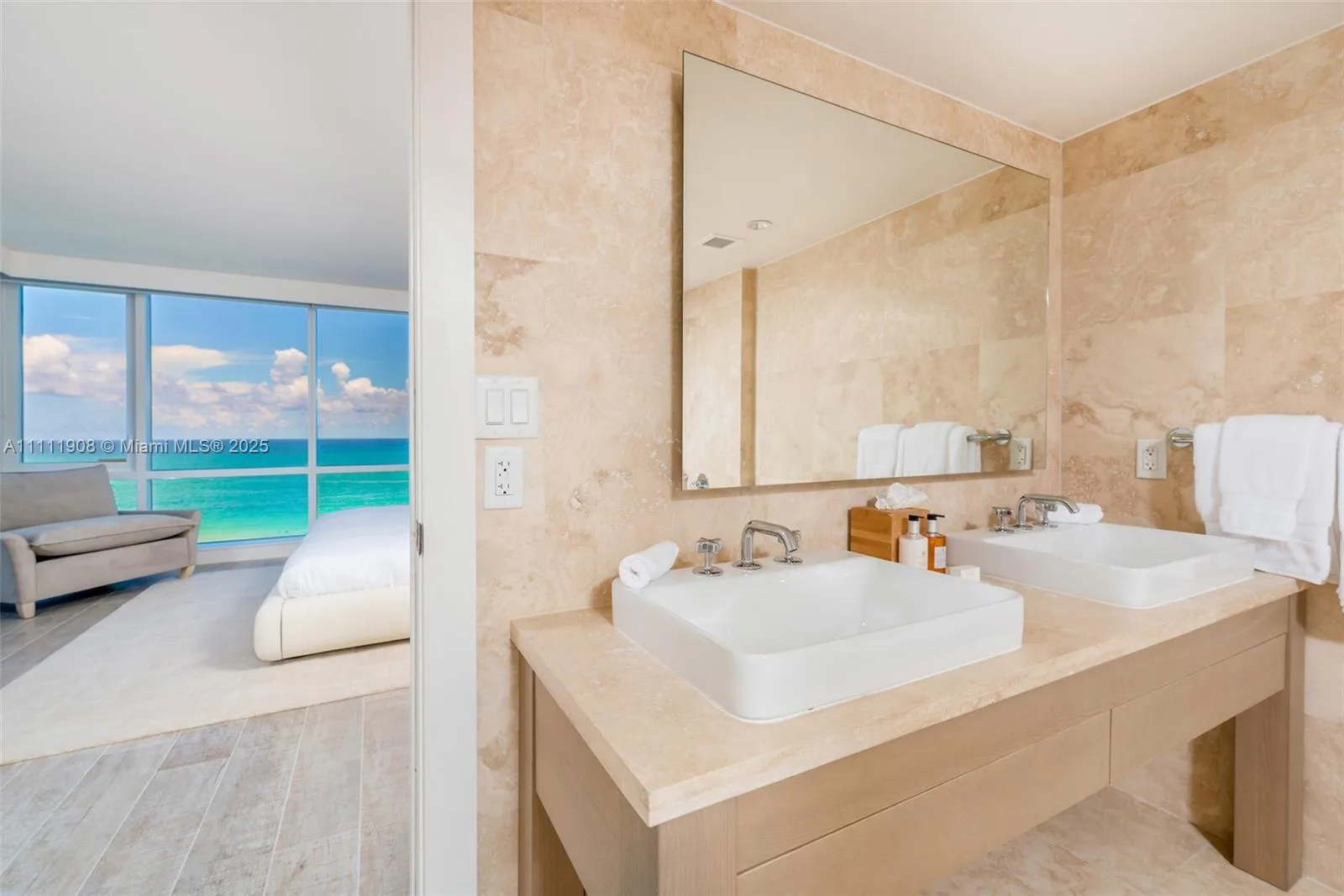 102 24th St # 1019, Miami Beach, FL 33139 photo 9