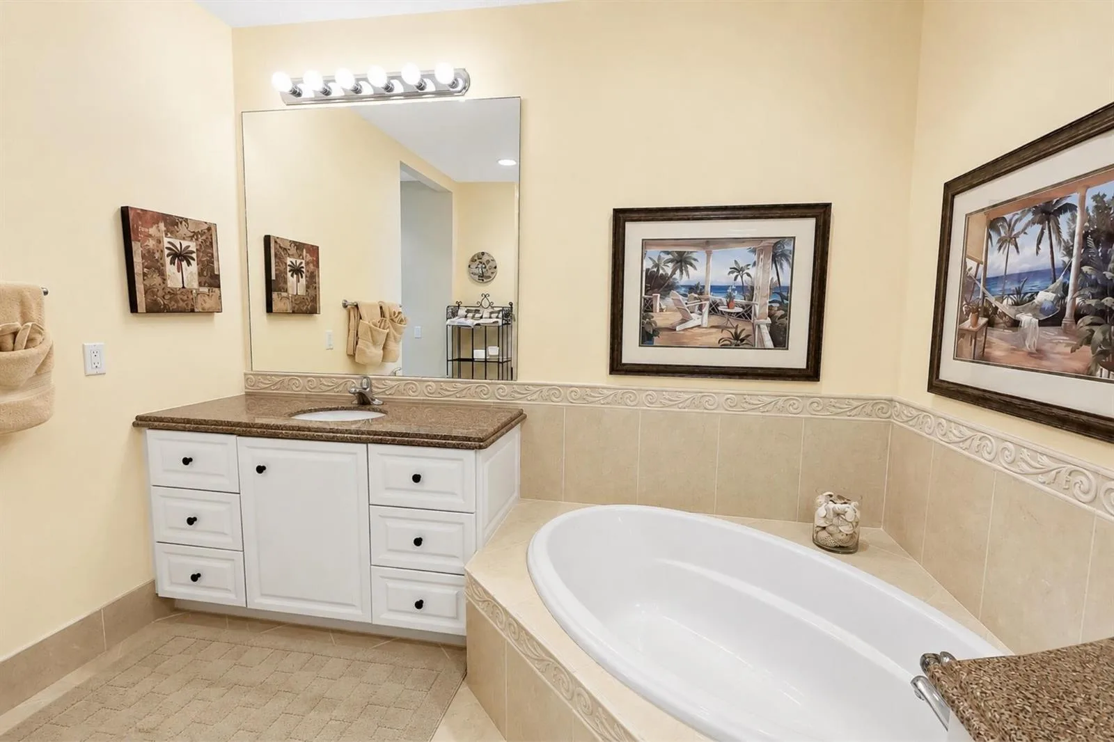 21 Harbour Isle Drive W # Ph02, Fort Pierce, FL 34949 photo 9