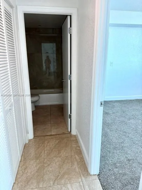 7501 E Treasure Dr # 5H, North Bay Village, FL 33141 photo 9