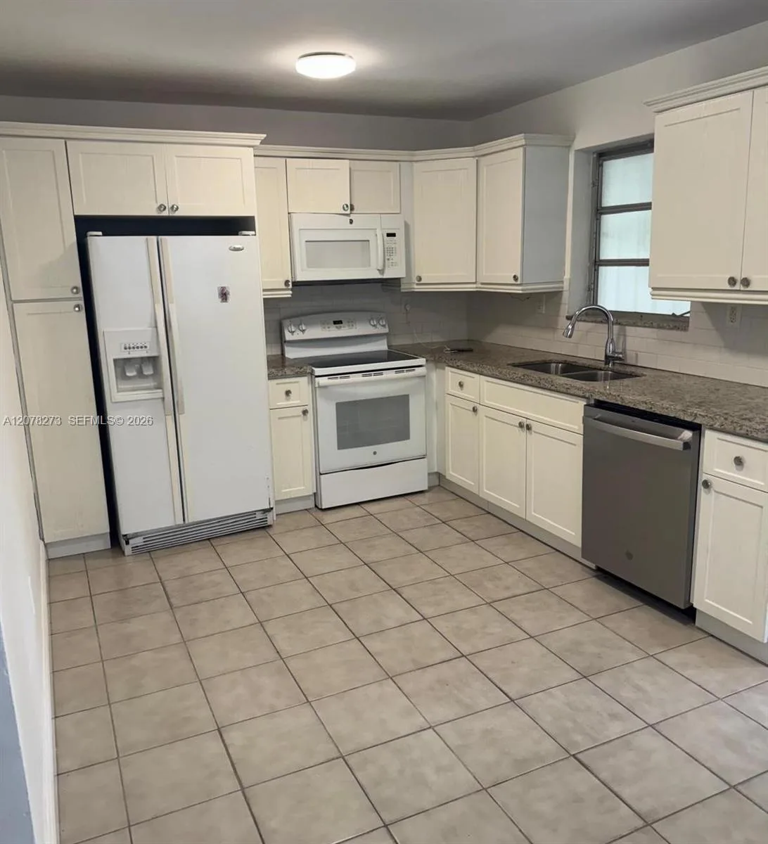 3445 NW 2nd Ter # 3445, Miami, FL 33125