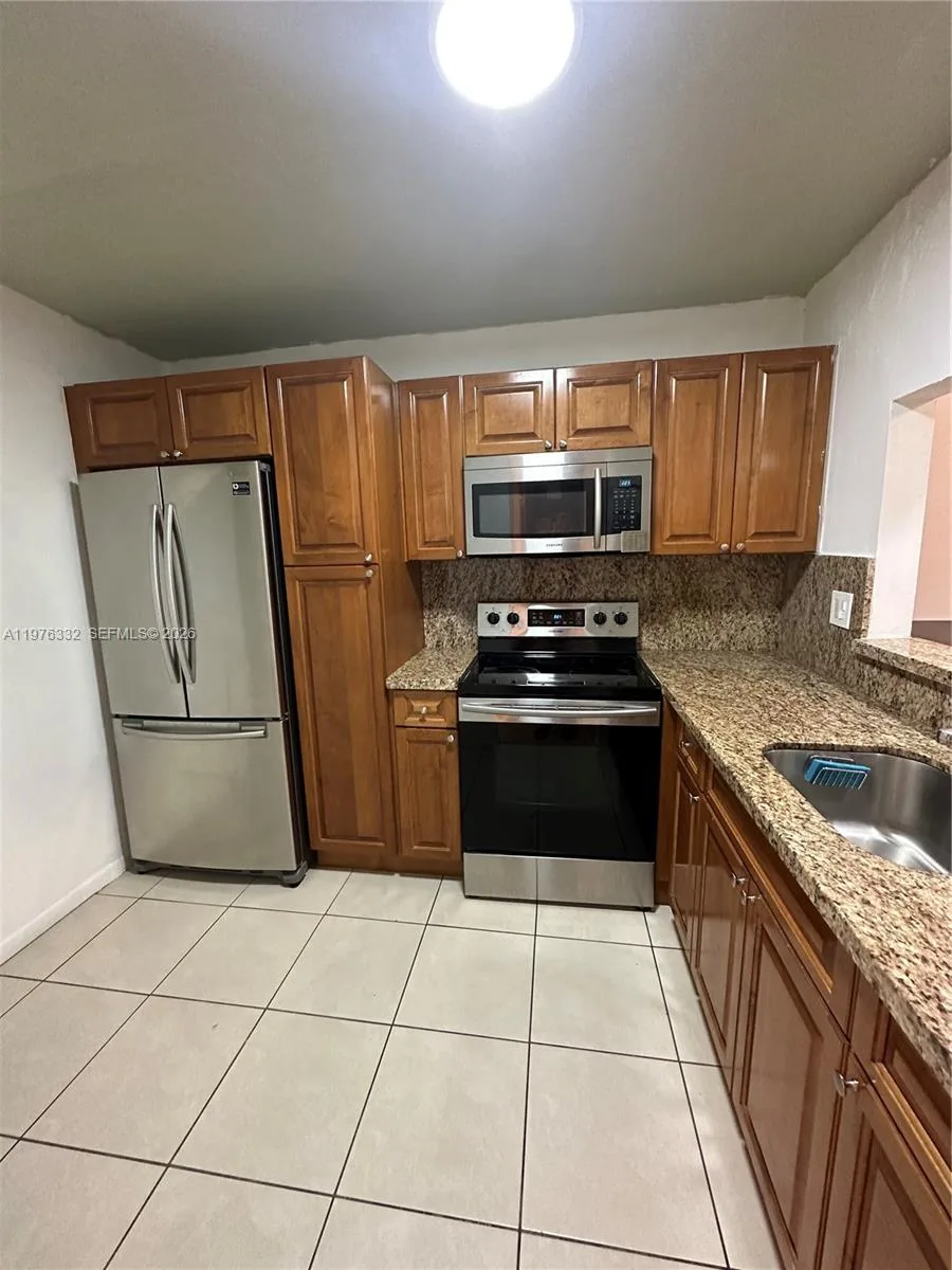 11279 SW 88th St # 210K, Miami, FL 33176 photo 3