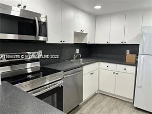 13499 Biscayne Blvd # 801, North Miami, FL 33181