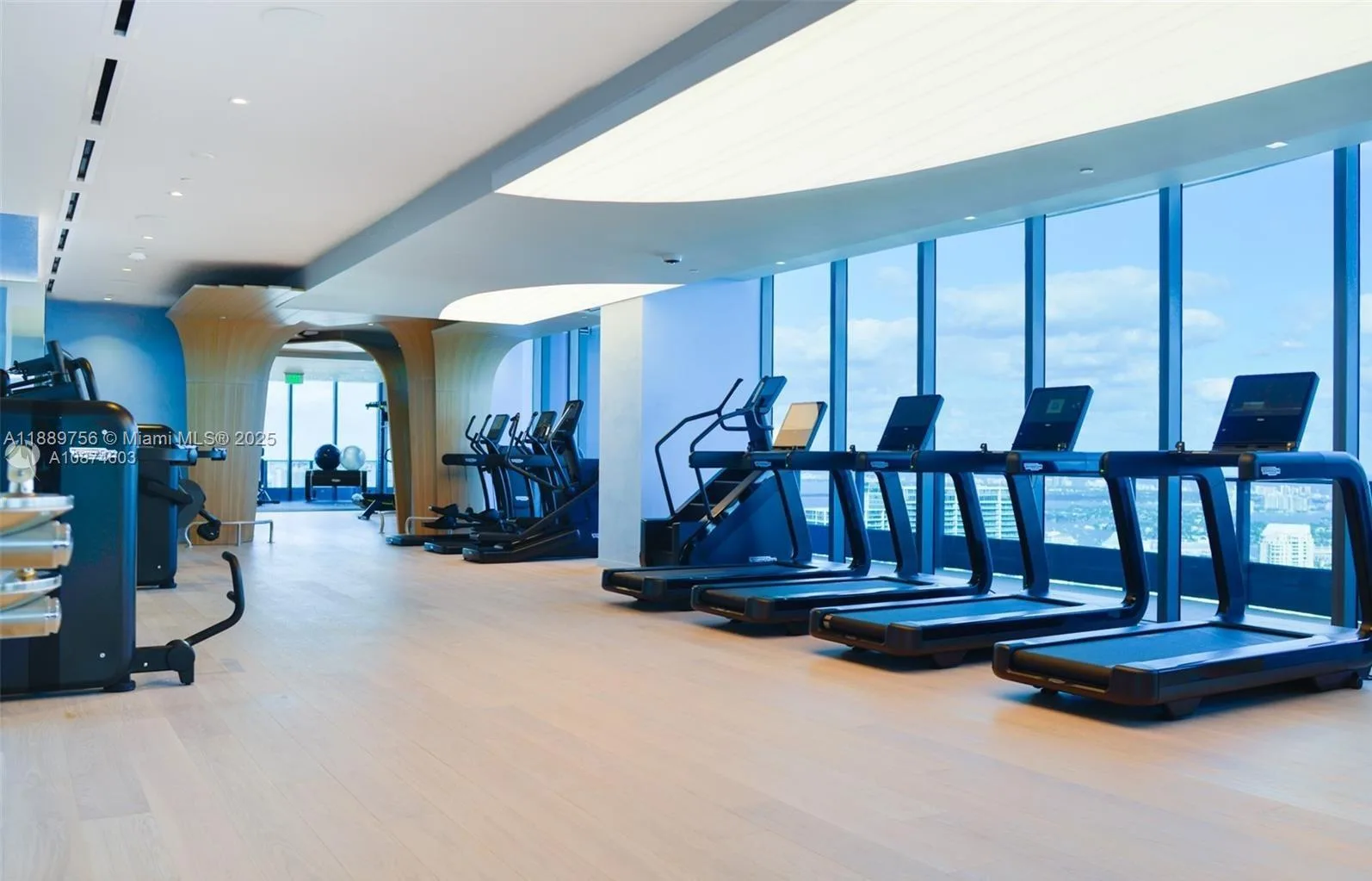 1000 Brickell Plz # 2310, Miami, FL 33131 photo 9