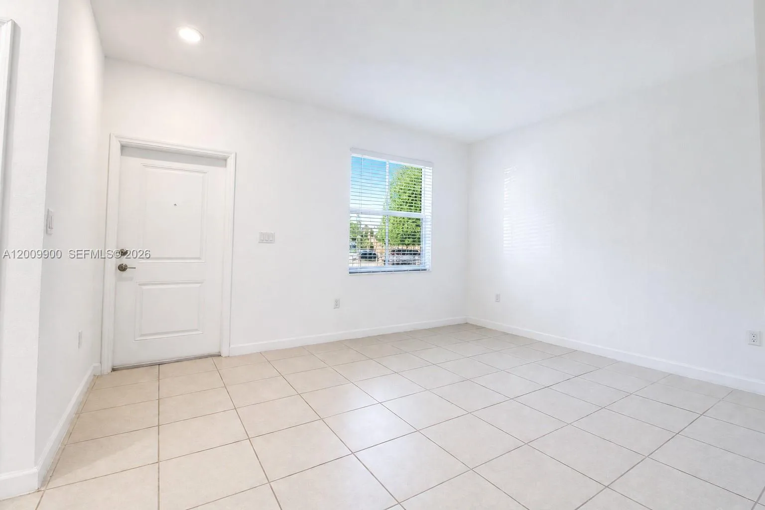 2664 SE 19th St, Homestead, FL 33035 photo 4