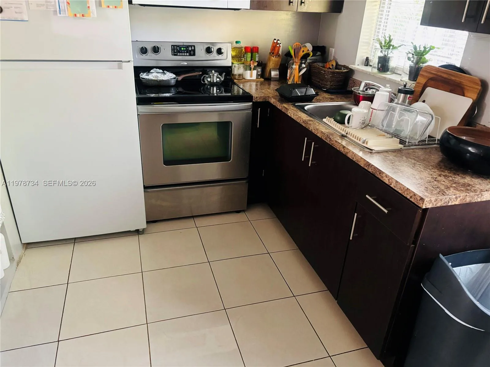 355 NW 32nd St, Oakland Park, FL 33309 photo 9