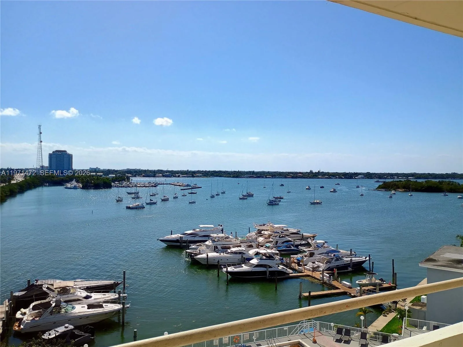 7904 West Dr # 706, North Bay Village, FL 33141