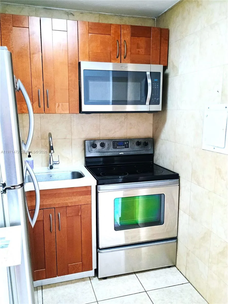 7904 West Dr # 706, North Bay Village, FL 33141 photo 4