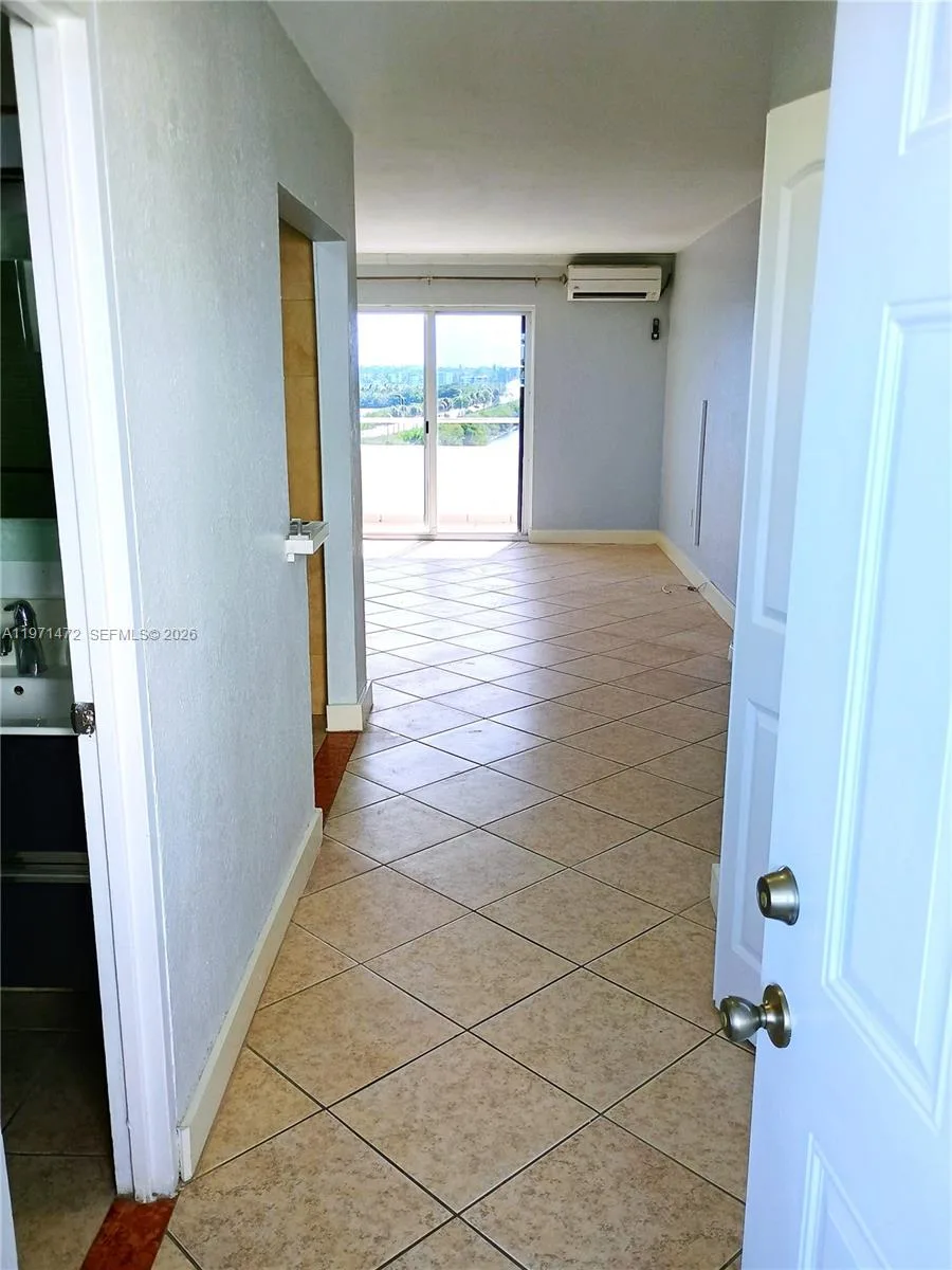 7904 West Dr # 706, North Bay Village, FL 33141 photo 7