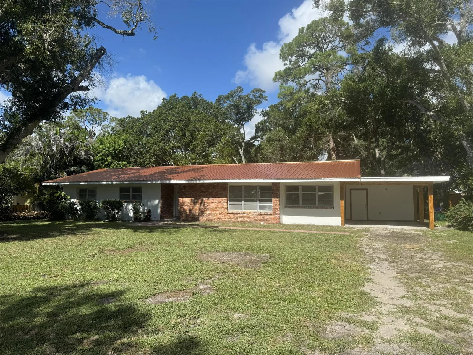 1749 26th Avenue, Vero Beach, FL 32960