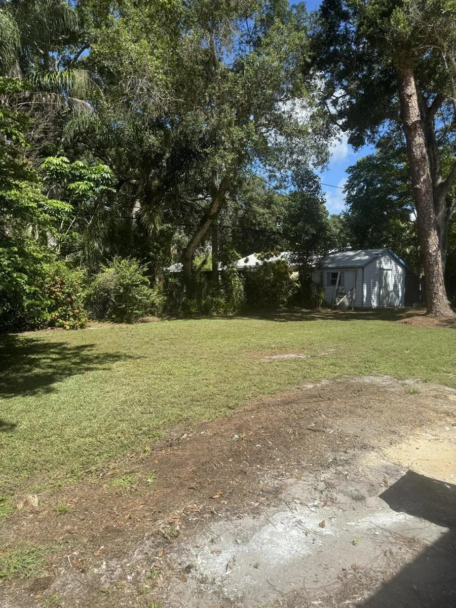 1749 26th Avenue, Vero Beach, FL 32960 photo 11