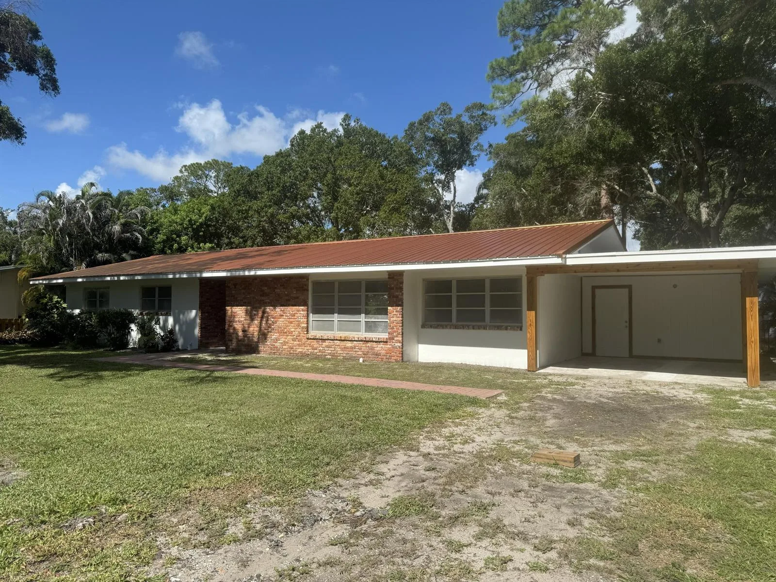 1749 26th Avenue, Vero Beach, FL 32960 photo 2