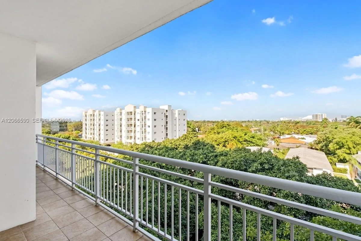 2021 SW 3rd Ave # 602, Miami, FL 33129 photo 3