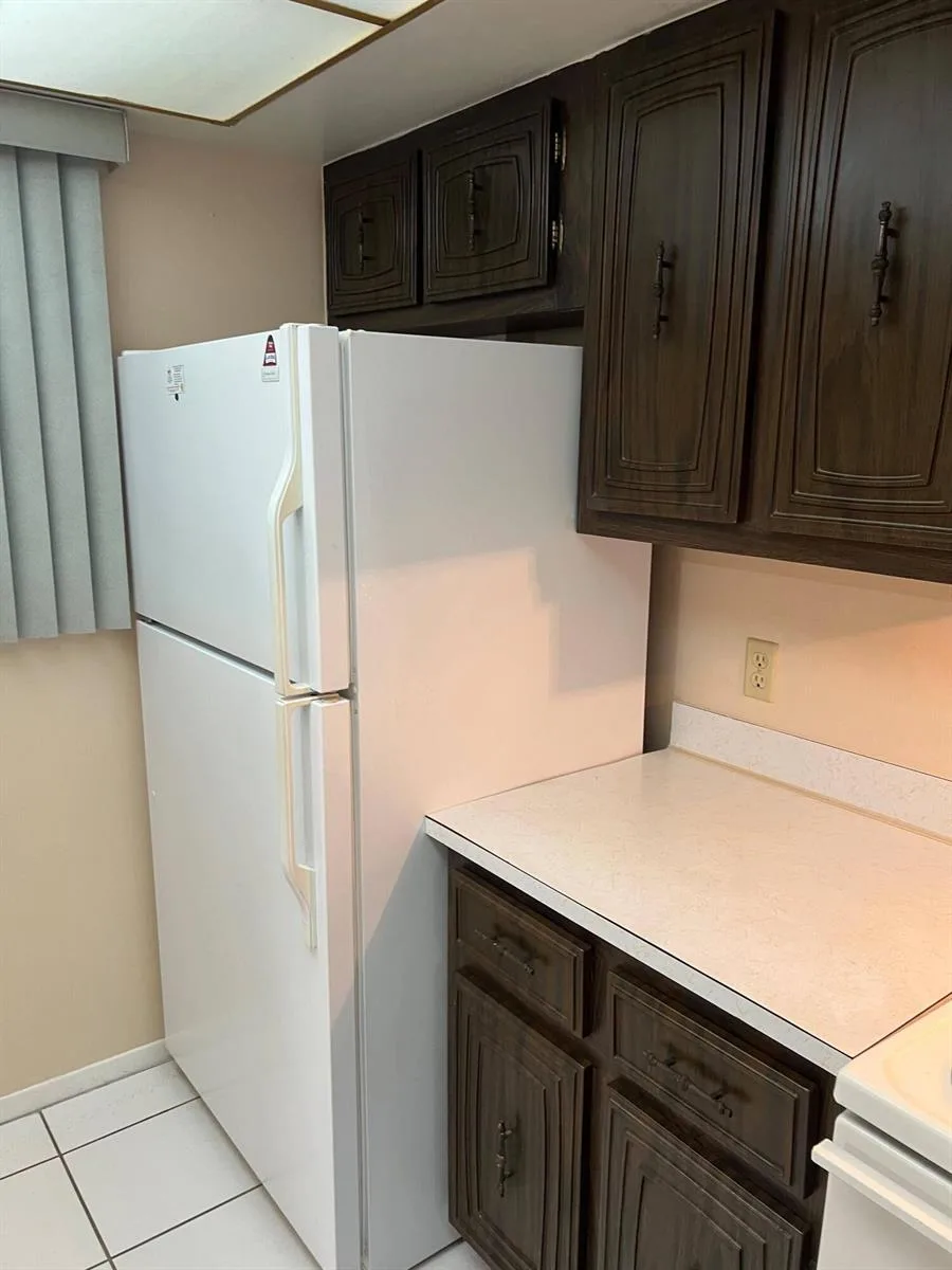 105 ROYAL PARK Drive # 1D, Oakland Park, FL 33309 photo 8