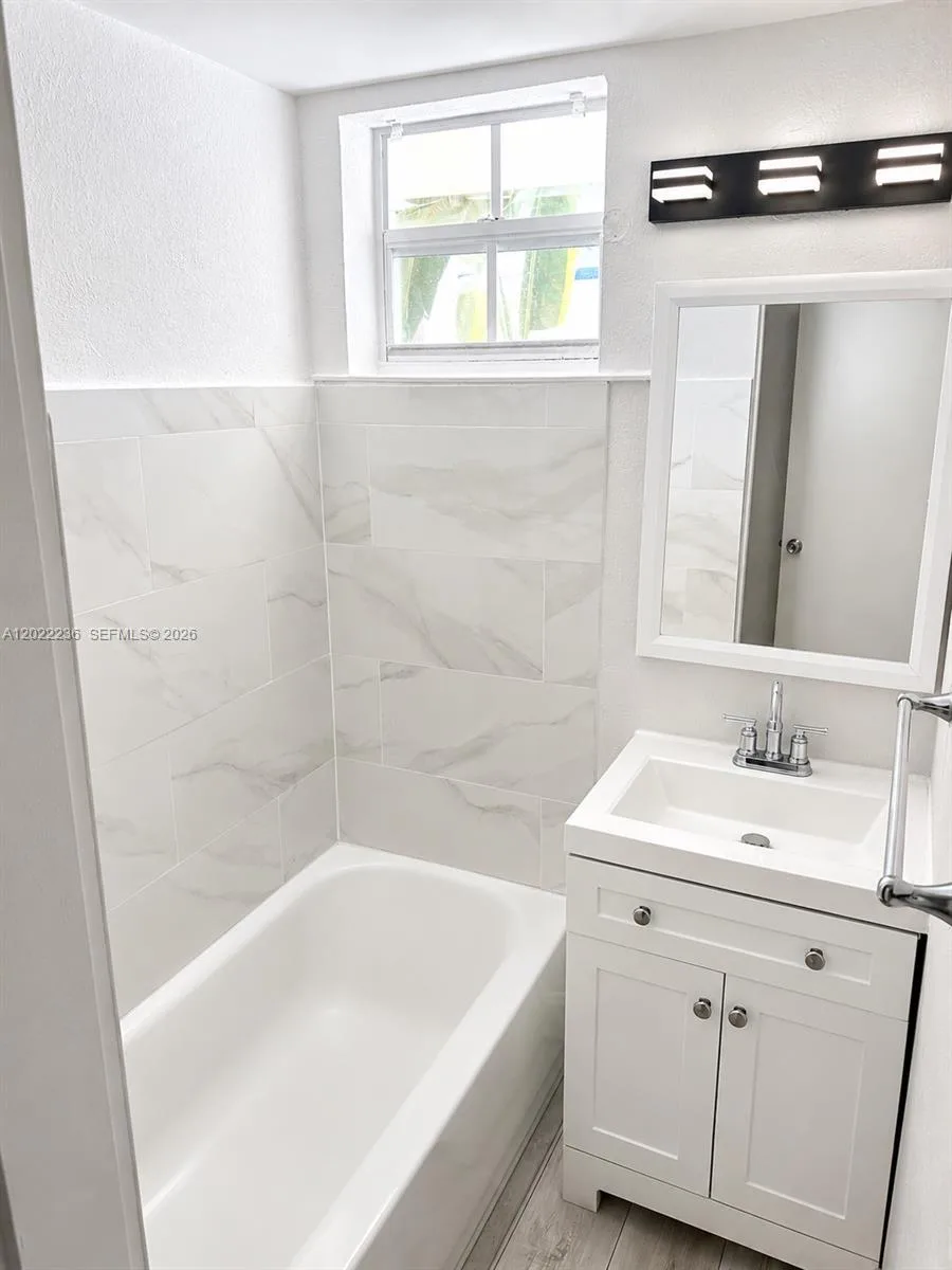500 13th St # 7, Miami Beach, FL 33139