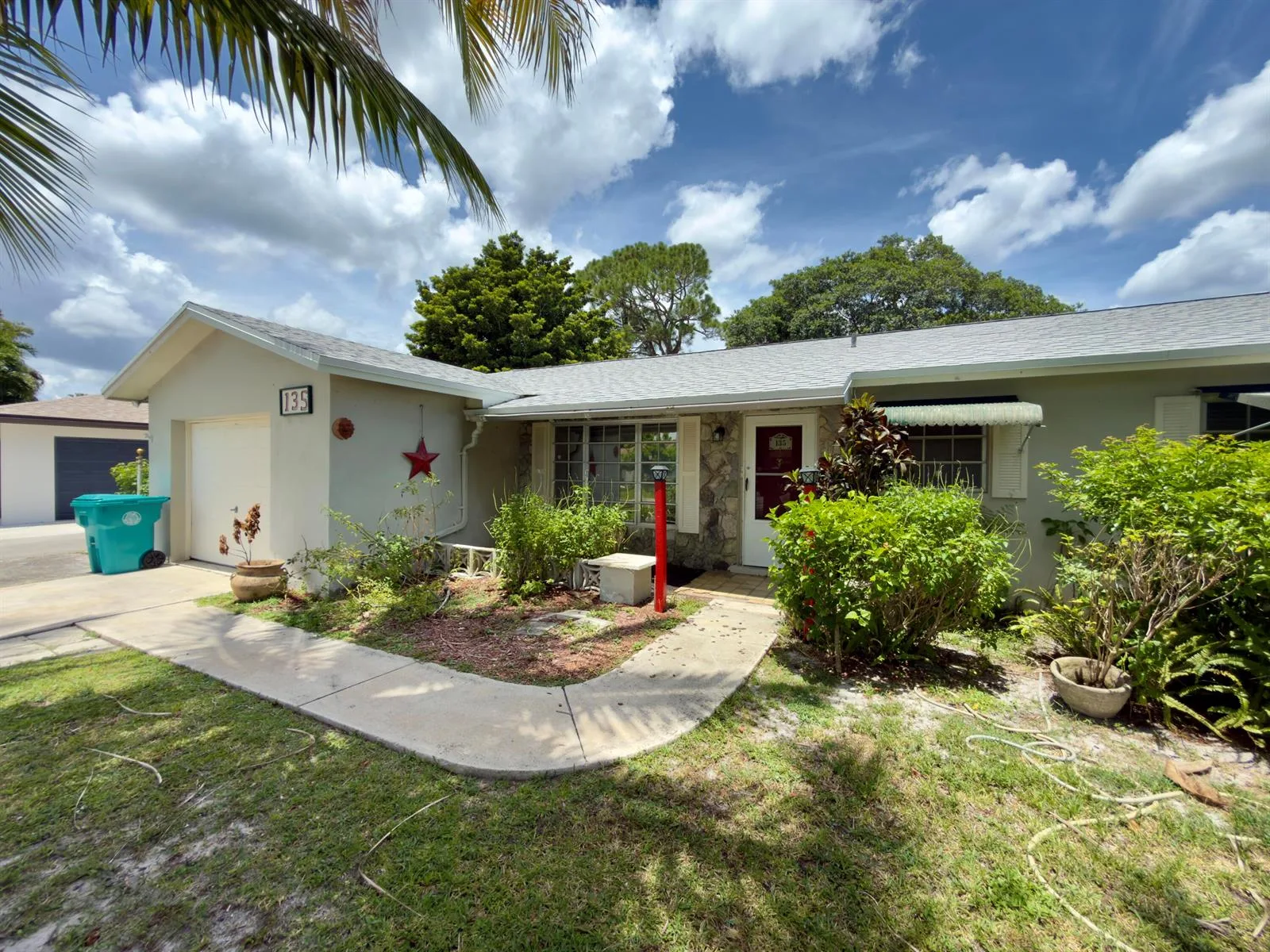 135 SE 26TH Avenue, Boynton Beach, FL 33435 photo 3