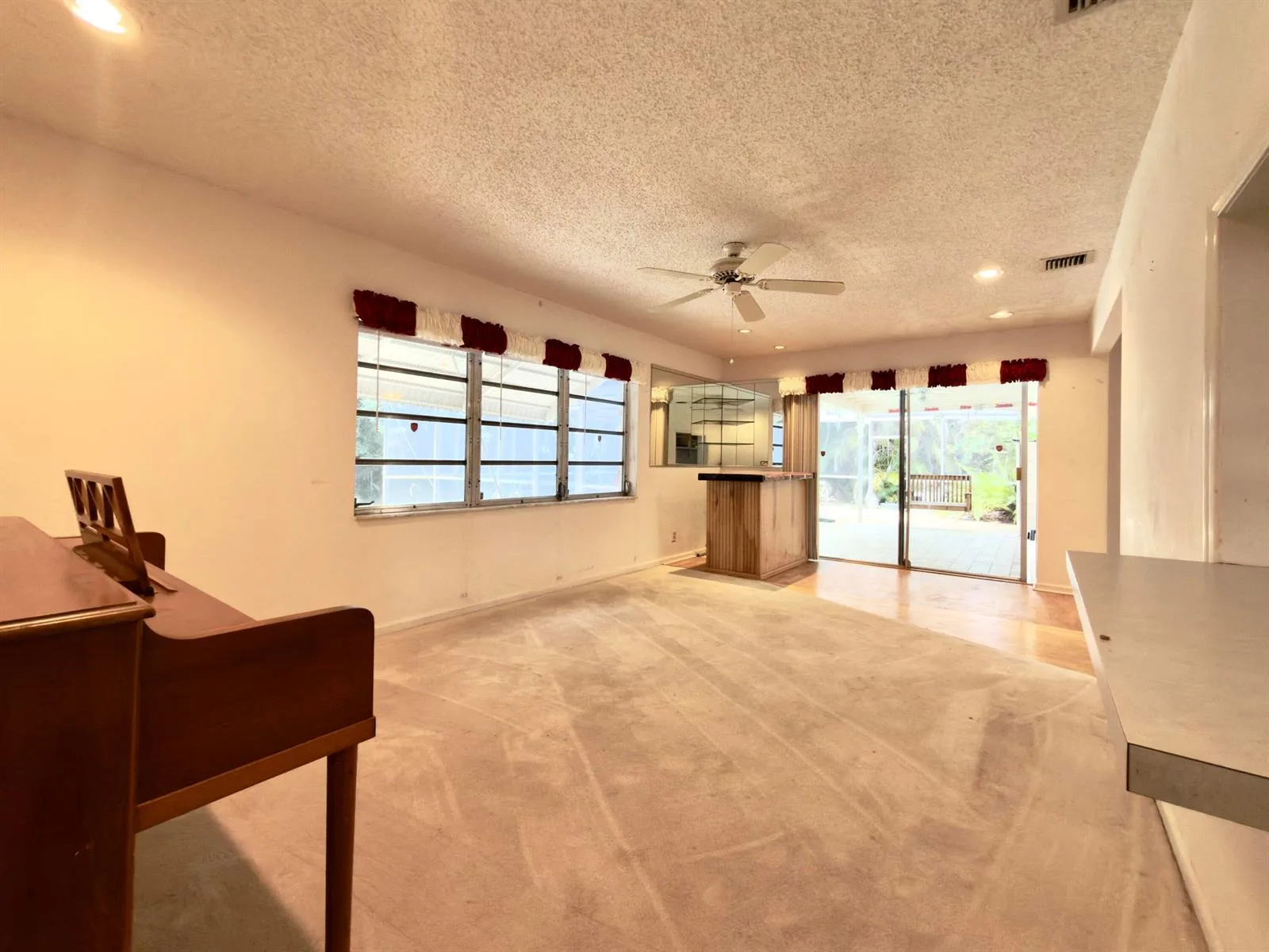 135 SE 26TH Avenue, Boynton Beach, FL 33435 photo 9