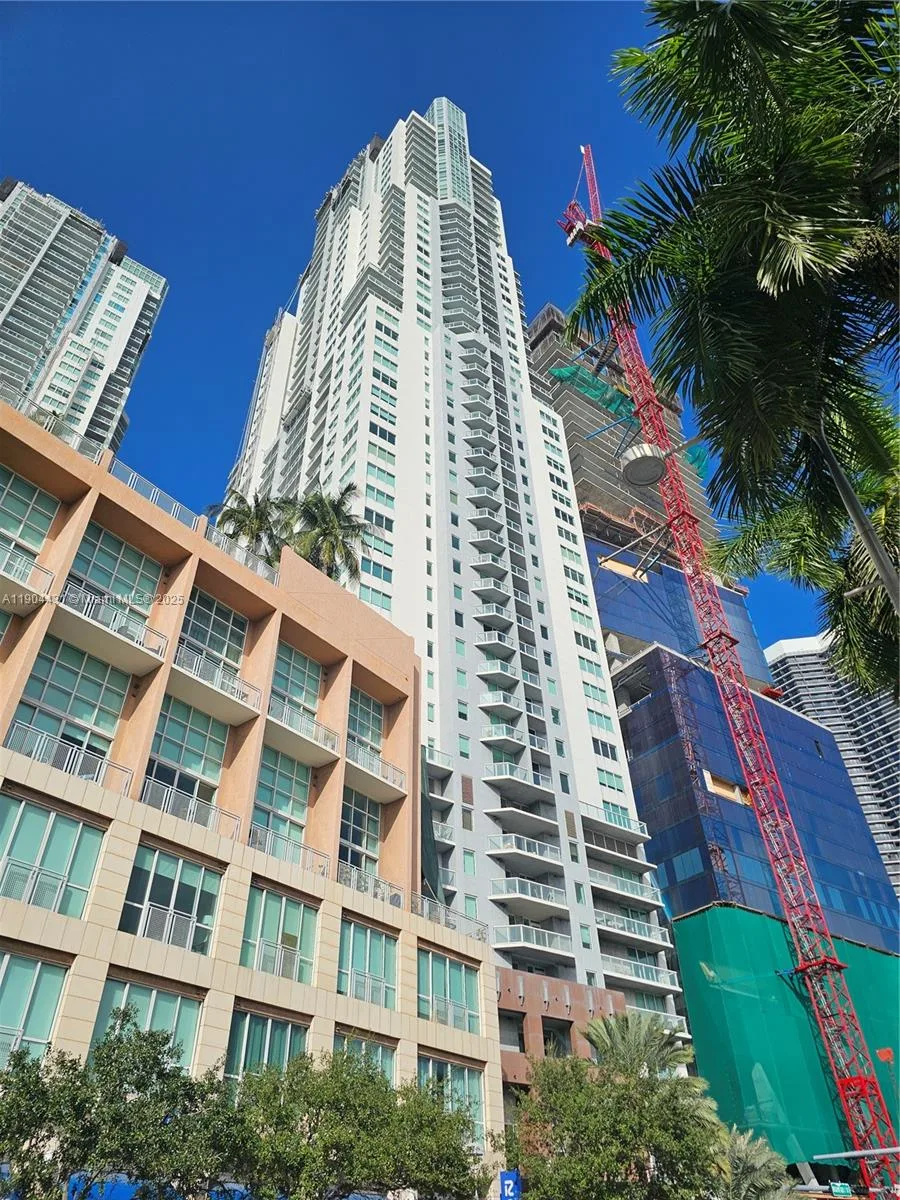 244 Biscayne Blvd # 303, Miami, FL 33132