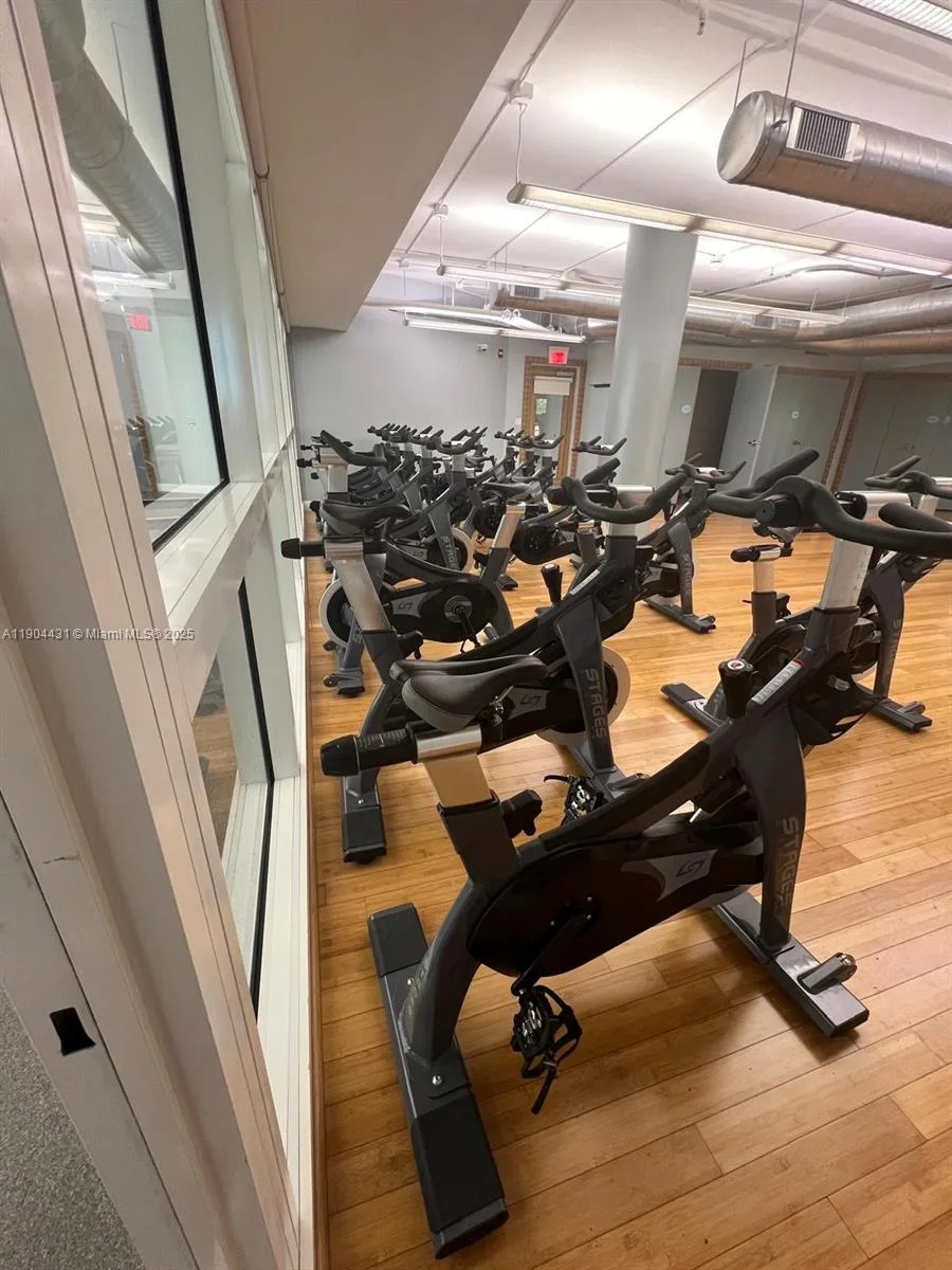 244 Biscayne Blvd # 303, Miami, FL 33132 photo 6