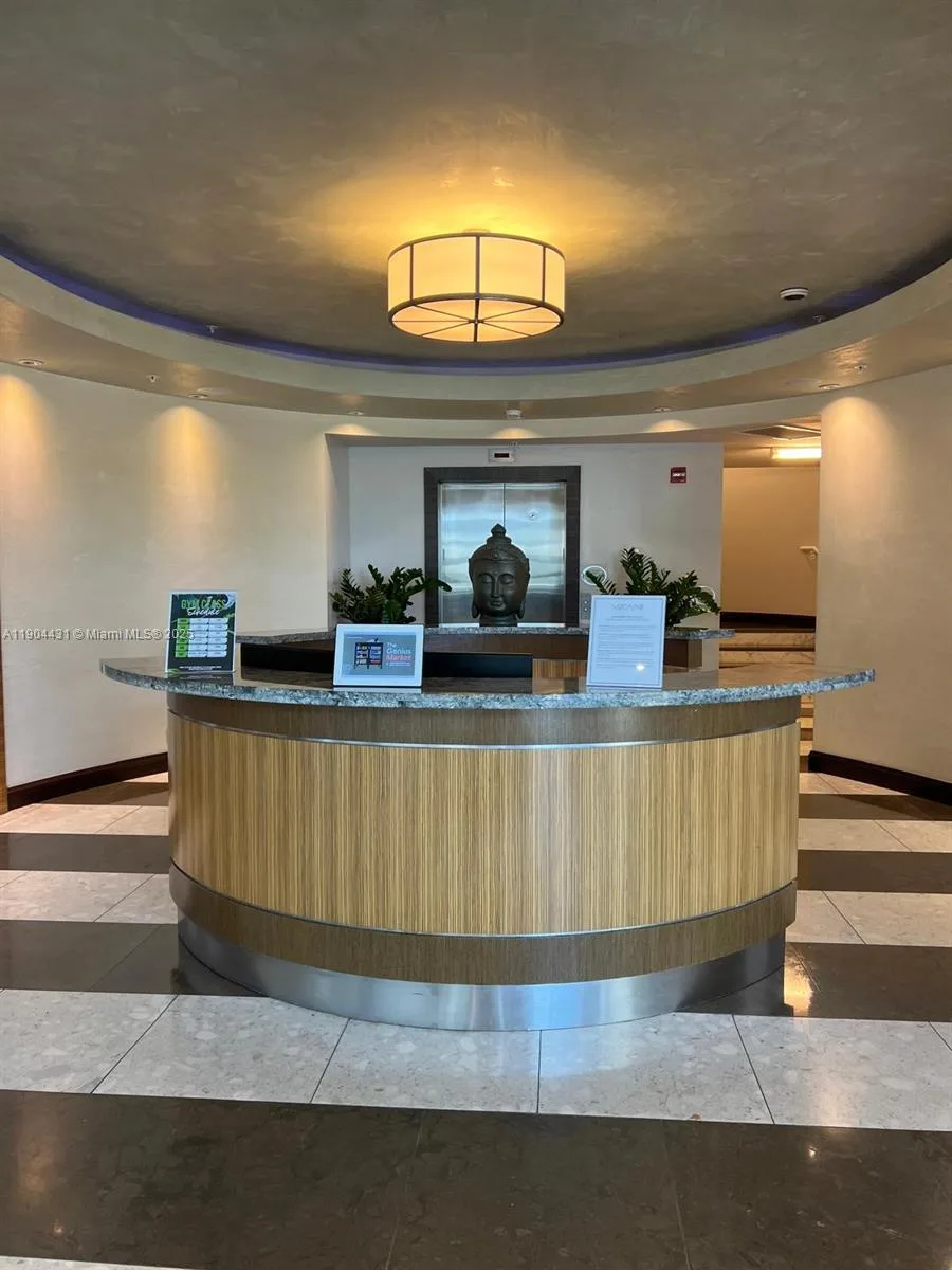 244 Biscayne Blvd # 303, Miami, FL 33132 photo 9