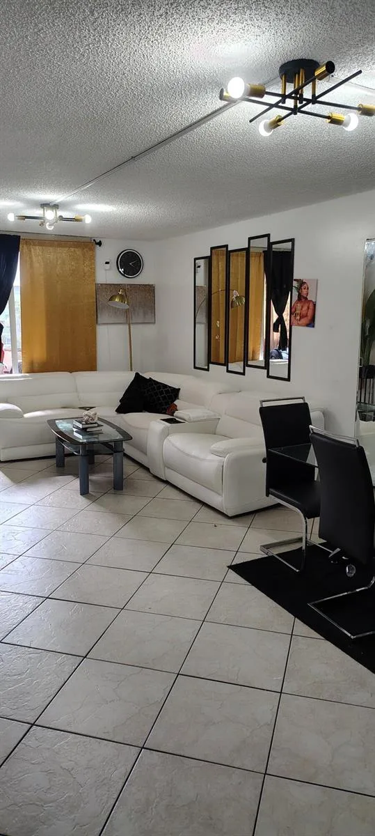 3141 NW 47th Terrace # 332, Lauderdale Lakes, FL 33319