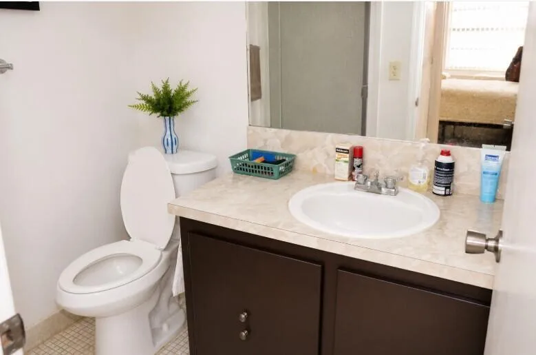 321 Burgundy G, Delray Beach, FL 33484 photo 6