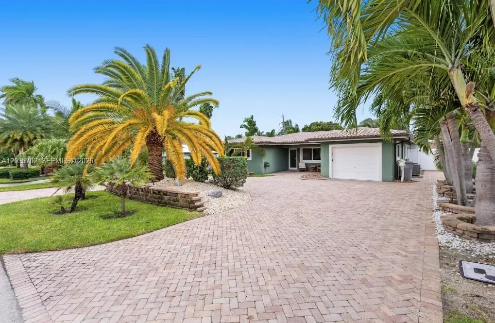 2580 SE 2nd Ct, Pompano Beach, FL 33062
