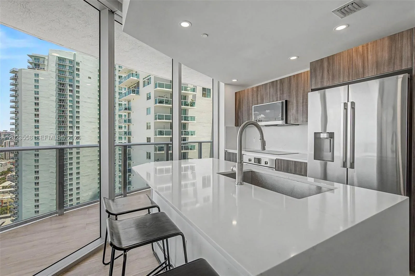488 NE 18th St # 3101, Miami, FL 33132 photo 8