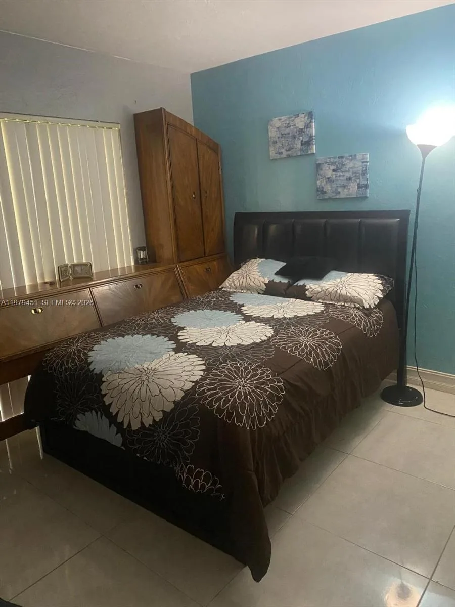 6010 S Falls Cir Dr # 222, Lauderhill, FL 33319 photo 3