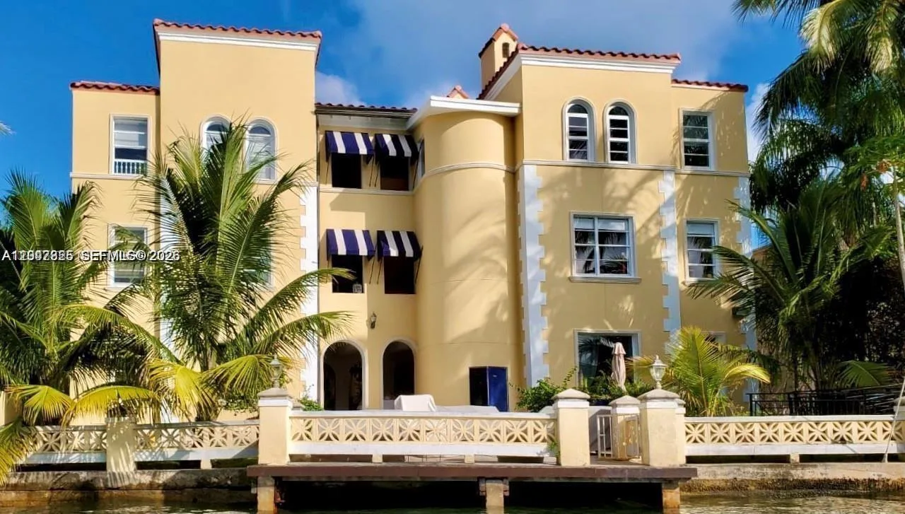 4812 Pine Tree Dr # 201, Miami Beach, FL 33140 photo 4