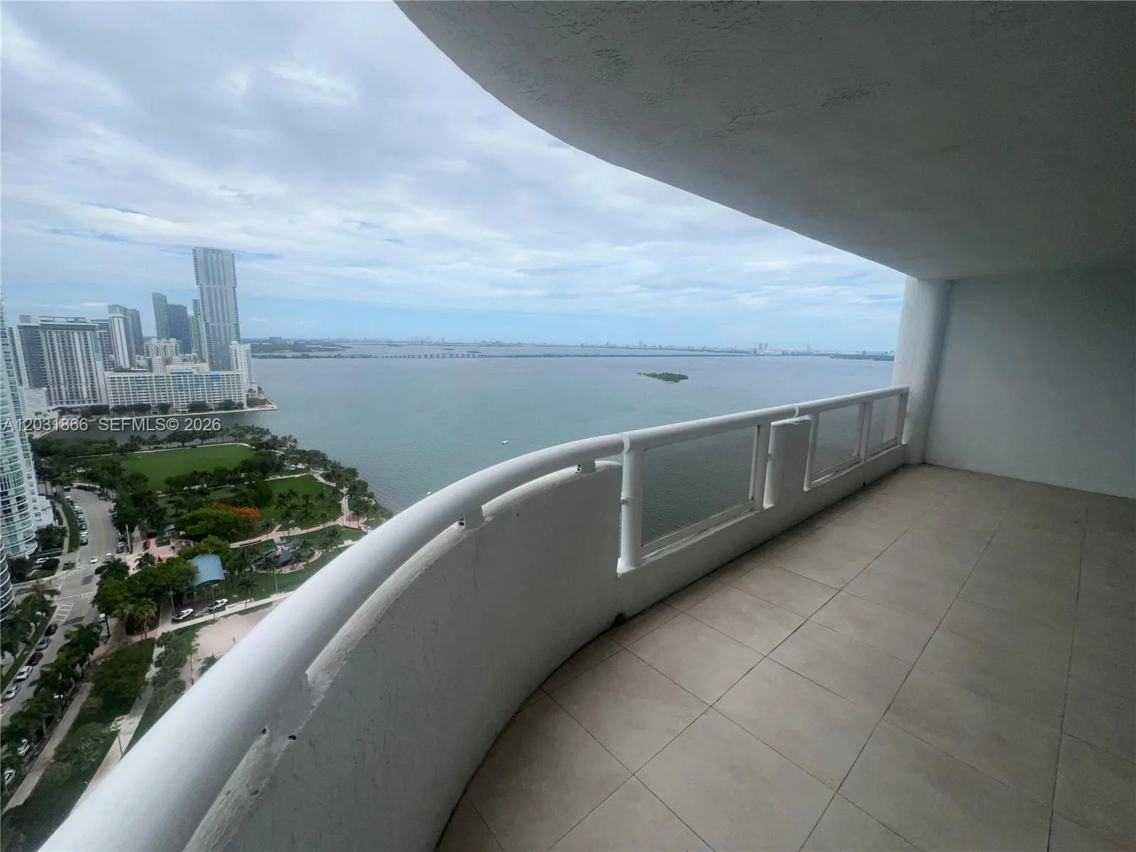 1717 N Bayshore Dr # A-3337, Miami, FL 33132 photo 2