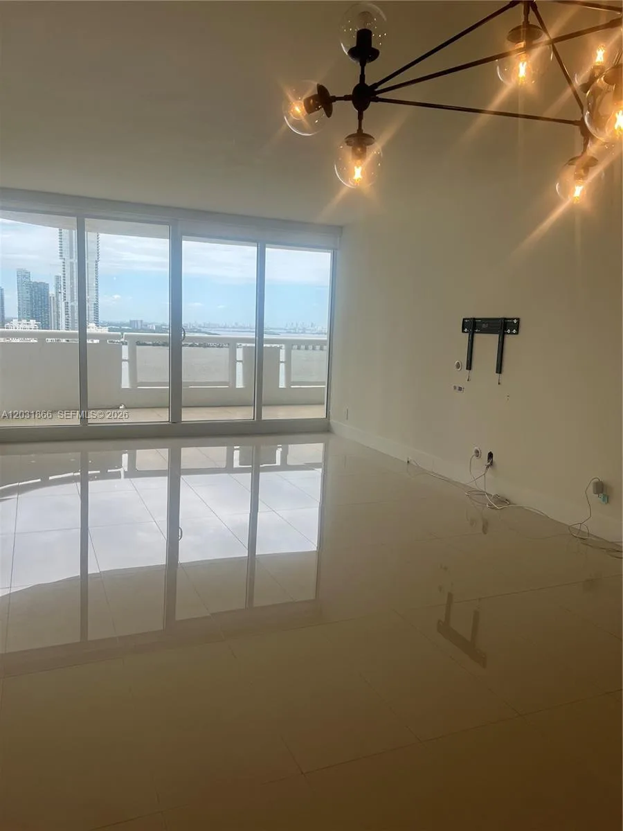 1717 N Bayshore Dr # A-3337, Miami, FL 33132 photo 9